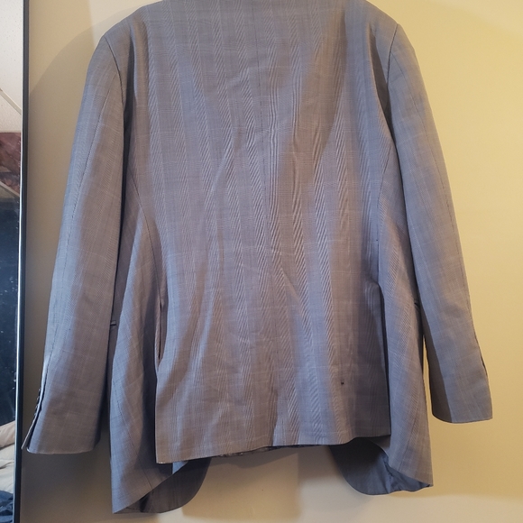 Grey suit size 42R - Picture 3 of 4